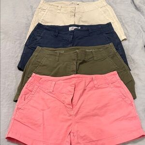 Set of 4 Vineyard Vines Everyday Women's Shorts - Pink, Olive, Navy, Beige